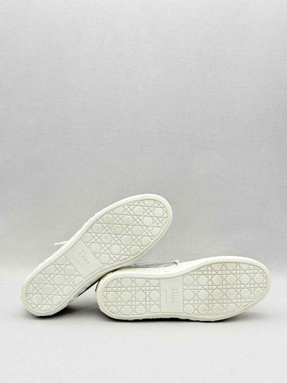 Pre-loved DIOR Low Top Metallic Silver Size EU 41 Sneakers at Reems Closet