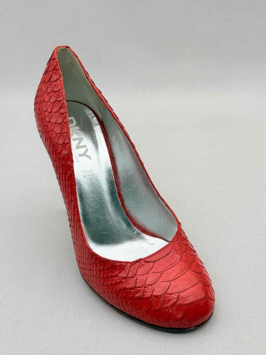 Pre - loved DKNY Red Size EU 38.5 Pumps at Reems Closet