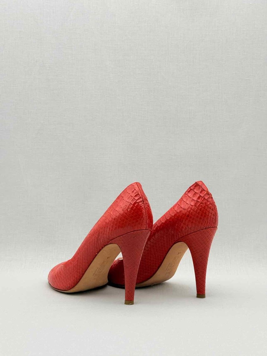 Pre - loved DKNY Red Size EU 38.5 Pumps at Reems Closet