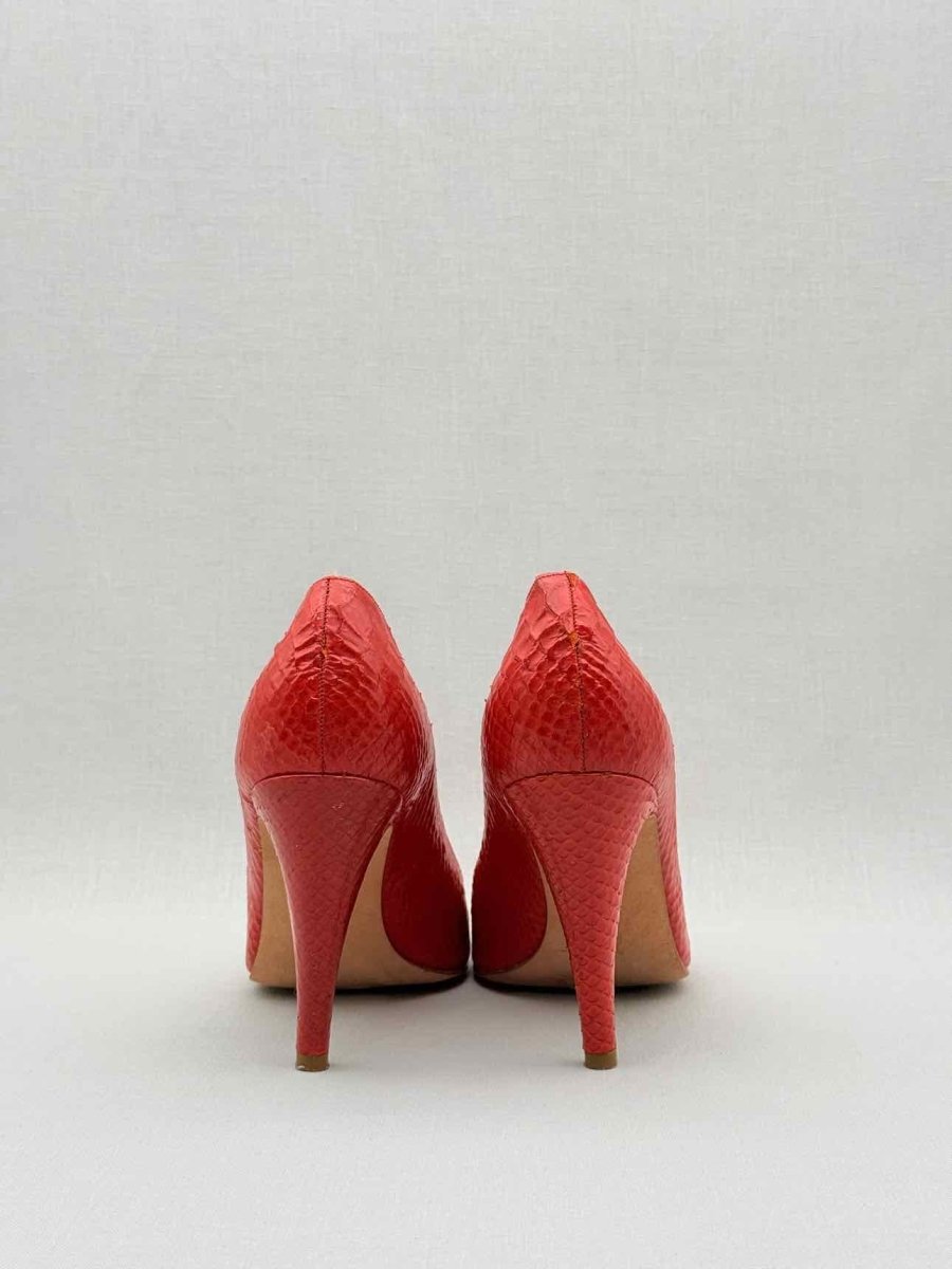 Pre - loved DKNY Red Size EU 38.5 Pumps at Reems Closet