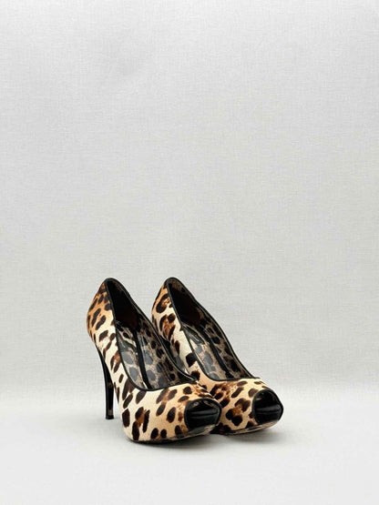 Pre-loved DOLCE & GABBANA Beige & Black Size EU 38 Pumps at Reems Closet