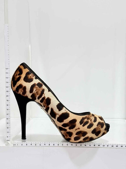 Pre-loved DOLCE & GABBANA Beige & Black Size EU 38 Pumps at Reems Closet