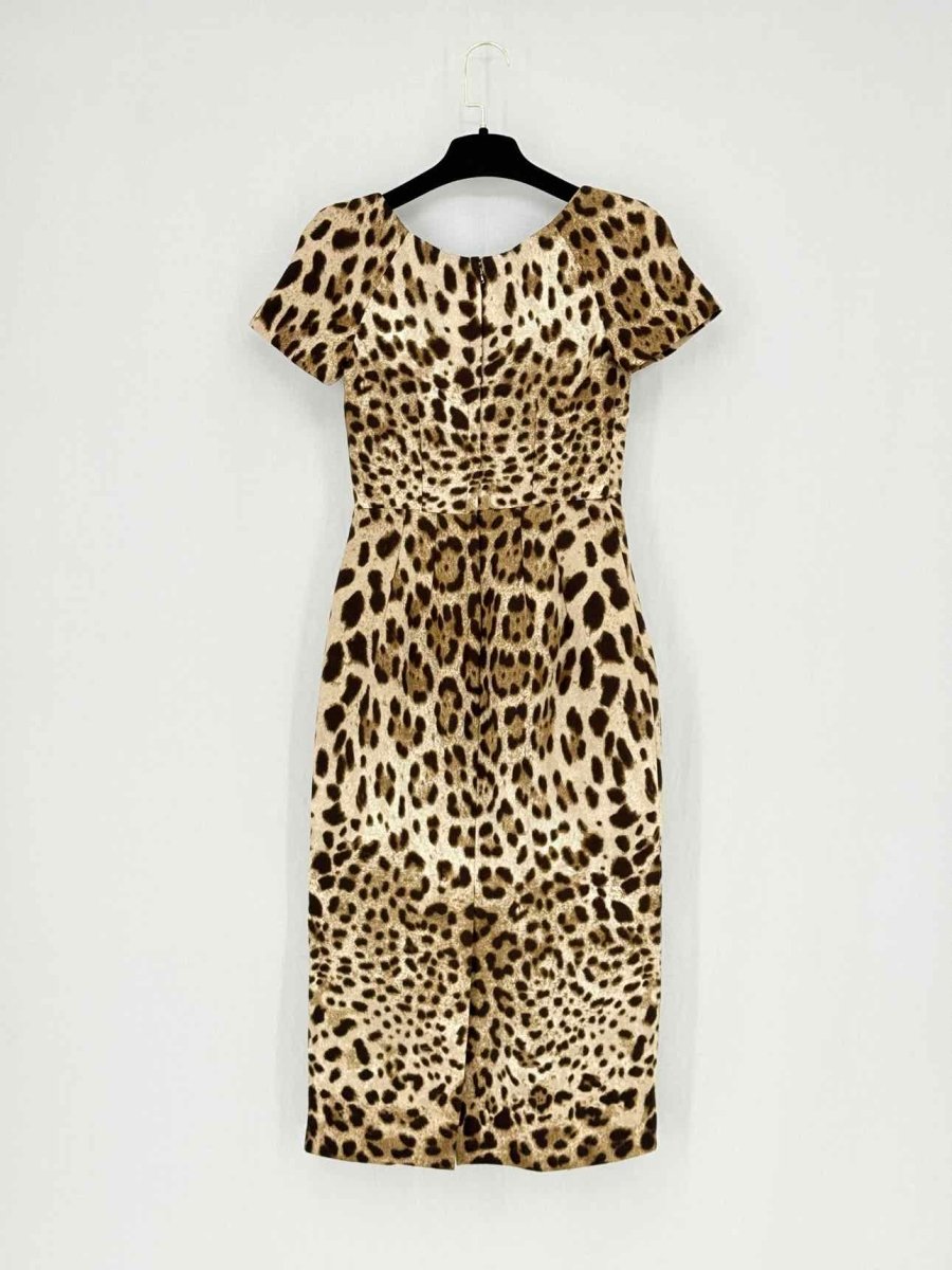 Pre - loved DOLCE & GABBANA Beige Multicolor Size US 0 Midi Dress at Reems Closet