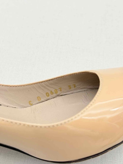 Pre - loved DOLCE & GABBANA Beige Size EU 37 Pumps at Reems Closet