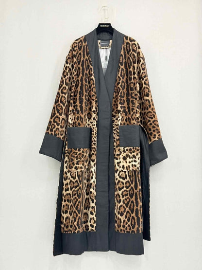 Pre-loved DOLCE & GABBANA Black & Beige Leopard Size US 6 Robe at Reems Closet