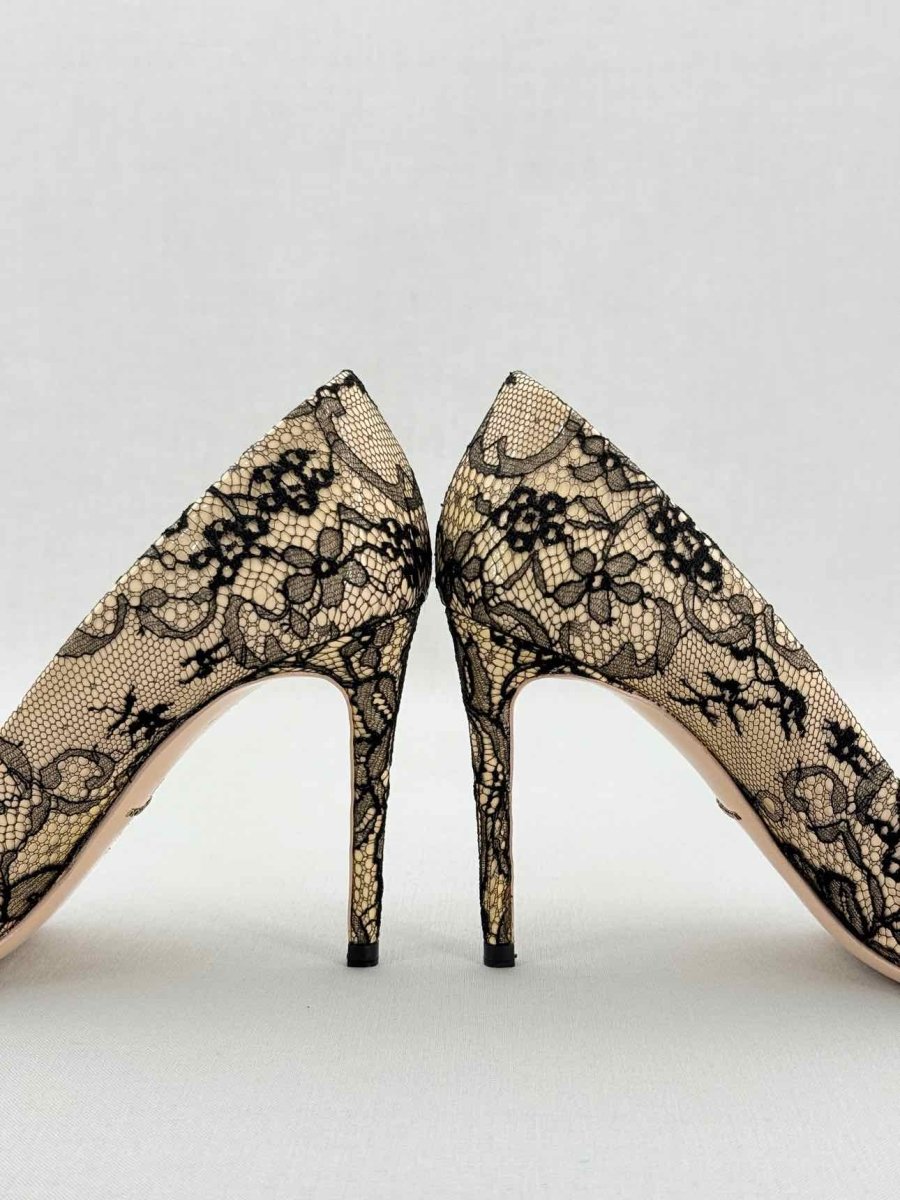 Pre - loved DOLCE & GABBANA Black & Beige Size EU 37.5 Pumps at Reems Closet