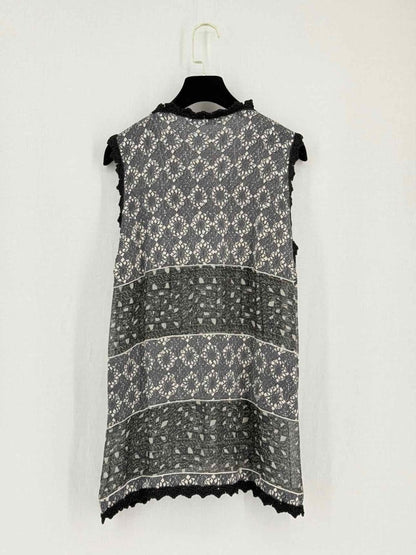 Pre-loved DOLCE & GABBANA Black, Grey & Beige Size US 8/6 Twinset at Reems Closet