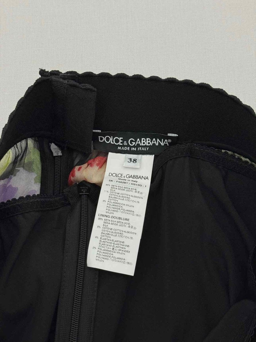 Pre - loved DOLCE & GABBANA Black Multicolor Size US 2 Midi Skirt at Reems Closet