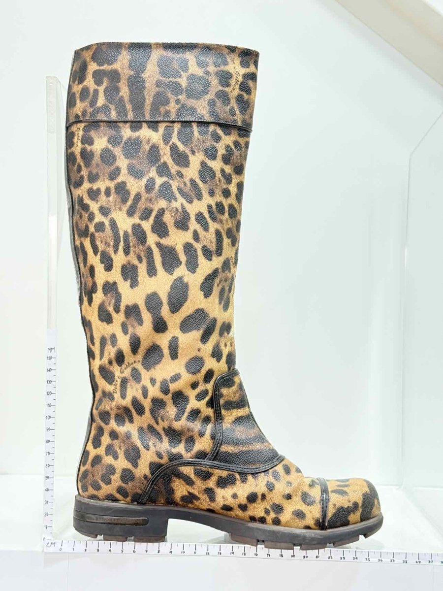 Pre - loved DOLCE & GABBANA Brown Size EU 38.5 Knee High Boots at Reems Closet