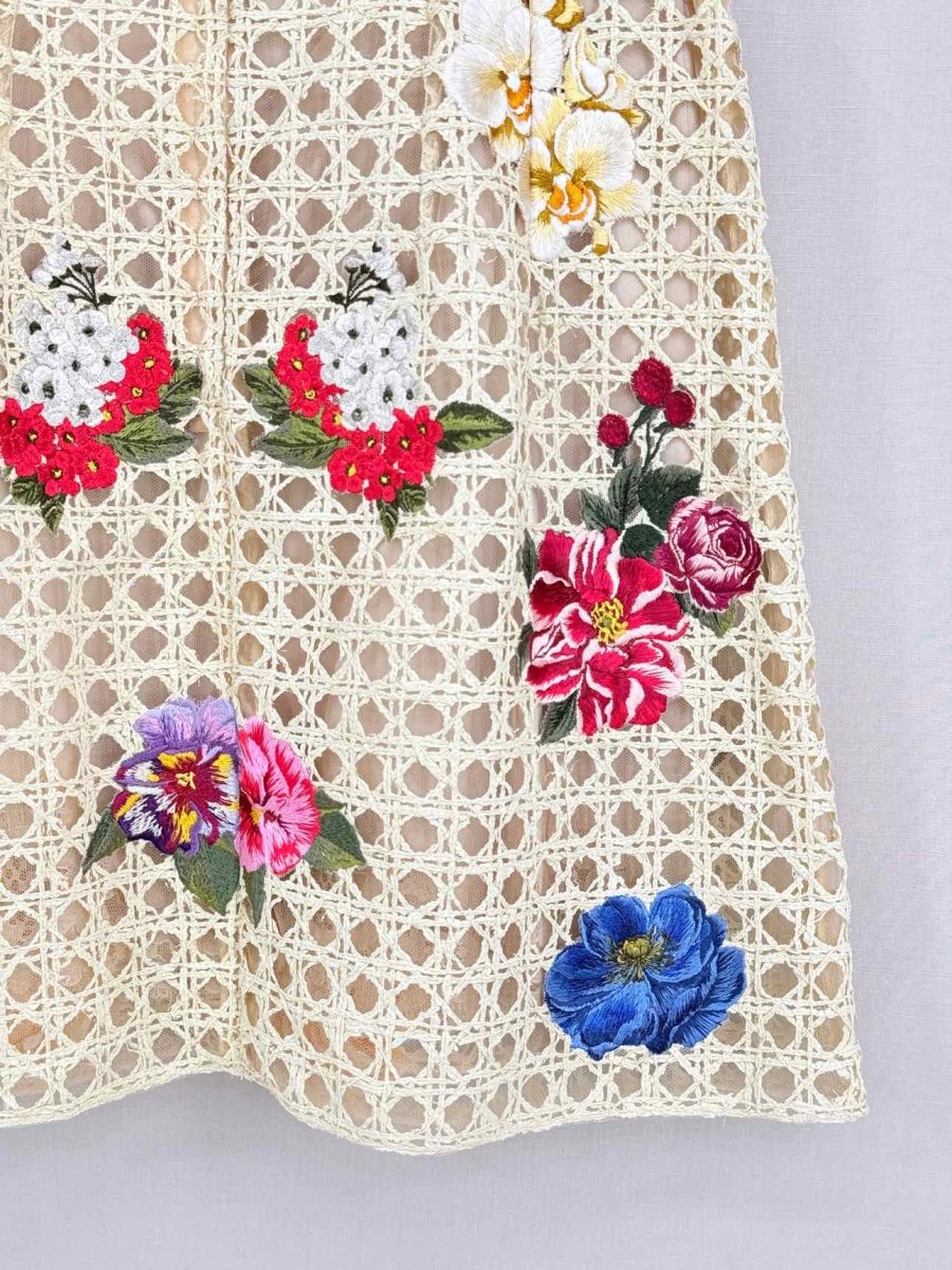 Pre - loved DOLCE & GABBANA Cream Size US 4 Mini Skirt at Reems Closet