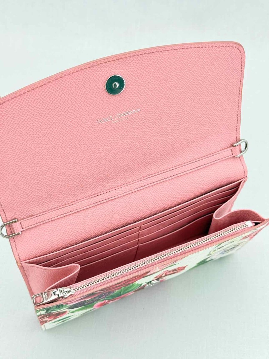 Pre - loved DOLCE & GABBANA Dauphine White Multicolor Shoulder Bag at Reems Closet