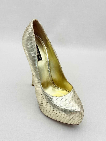 Pre-loved DOLCE & GABBANA Stiletto Metallic Gold Size EU 40 Pumps at Reems Closet