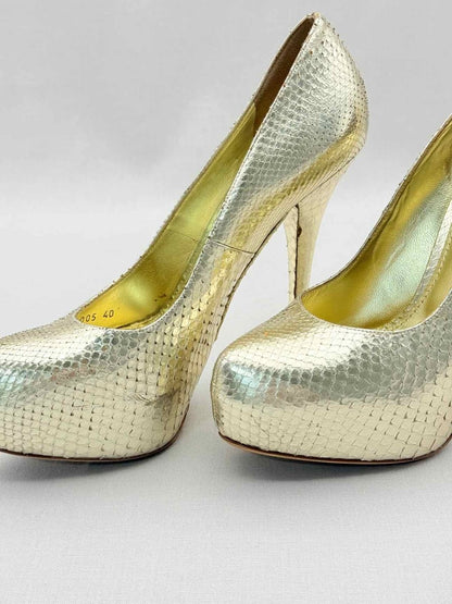 Pre-loved DOLCE & GABBANA Stiletto Metallic Gold Size EU 40 Pumps at Reems Closet
