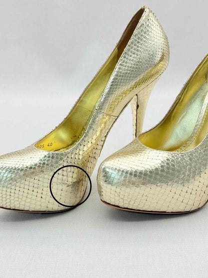 Pre-loved DOLCE & GABBANA Stiletto Metallic Gold Size EU 40 Pumps at Reems Closet