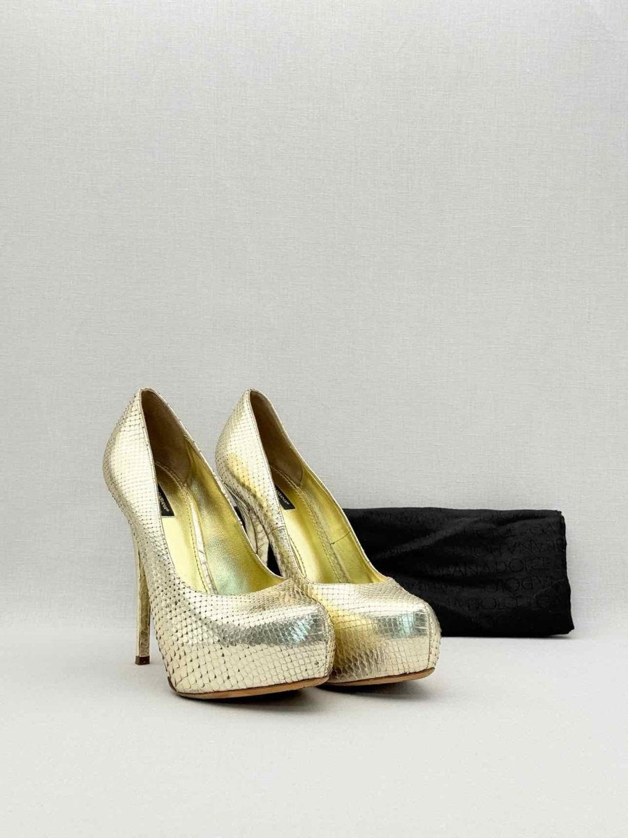 Pre-loved DOLCE & GABBANA Stiletto Metallic Gold Size EU 40 Pumps at Reems Closet