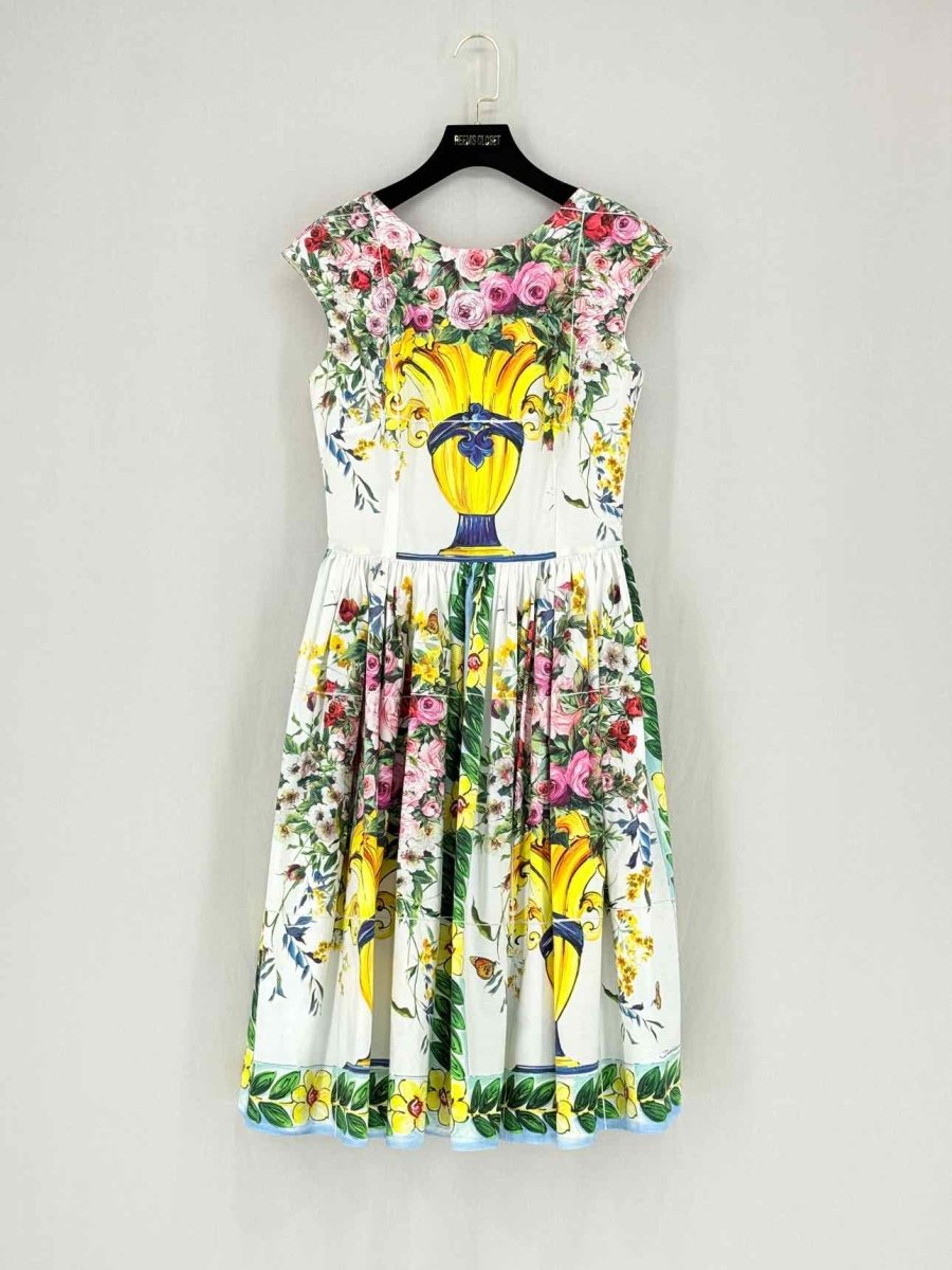 Pre - loved DOLCE & GABBANA White Multicolor Size US 4 Midi Dress at Reems Closet