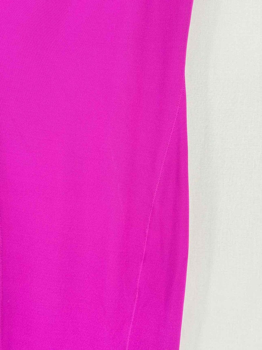 Pre-loved DONNA KARAN Fuchsia Size Small Knee Length Dress at Reems Closet