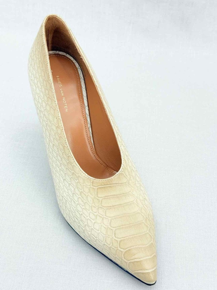 Pre - loved DRIES VAN NOTEN Beige Size EU 37.5 Pumps at Reems Closet