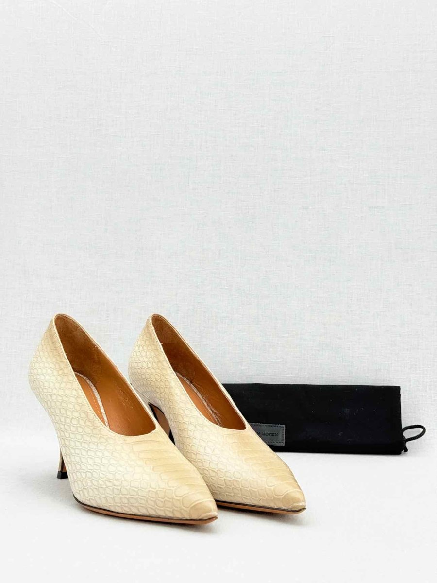 Pre - loved DRIES VAN NOTEN Beige Size EU 37.5 Pumps at Reems Closet