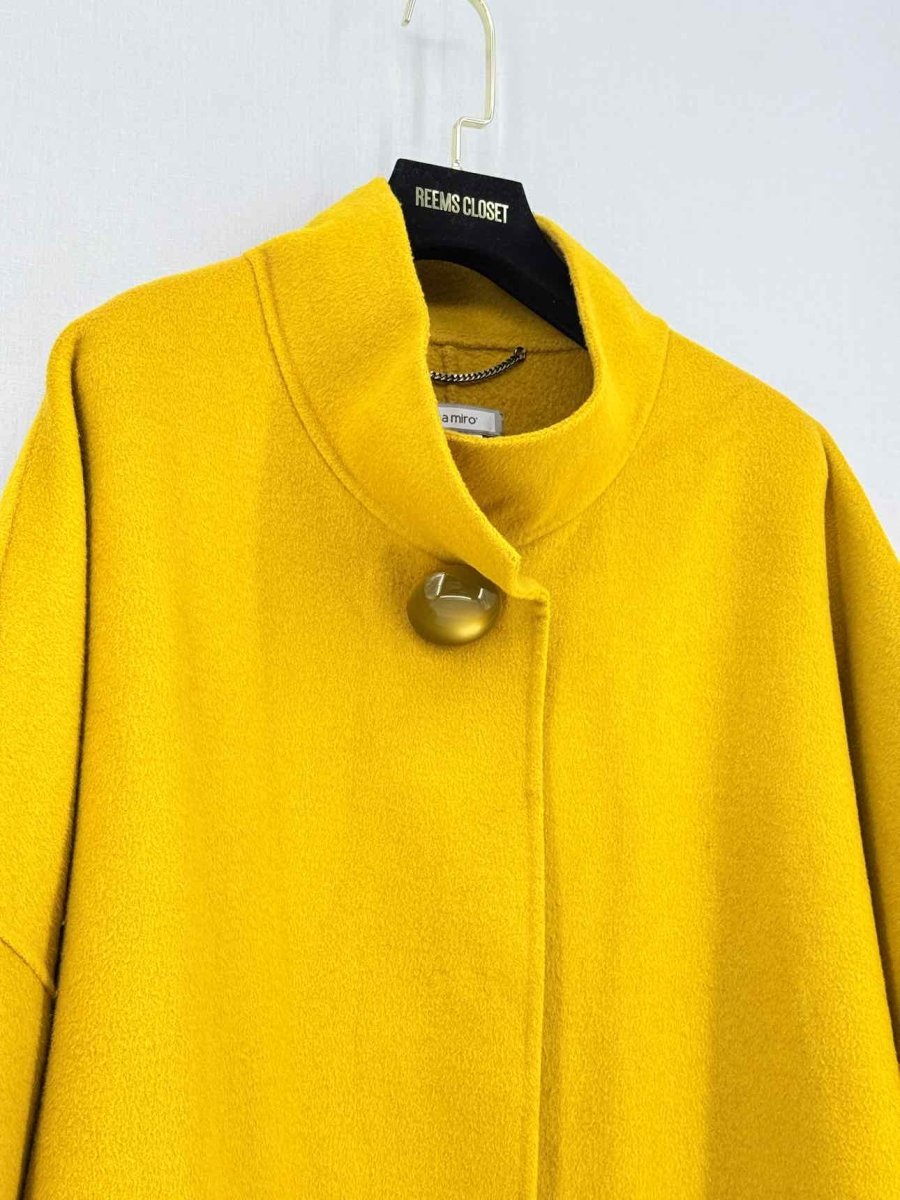 Pre-loved ELENA MIRO Yellow Size US 16 Coat at Reems Closet