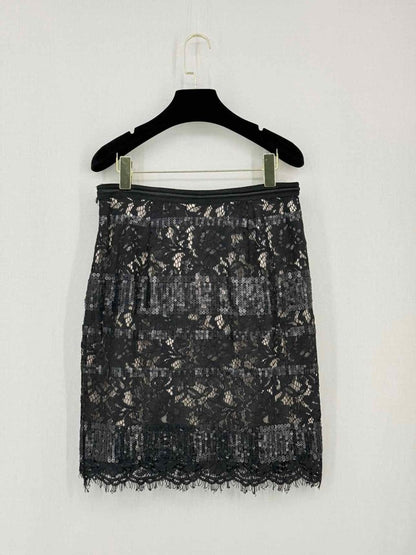 Pre - loved ELIE TAHARI Black Floral Size US 4 Knee Length Skirt at Reems Closet