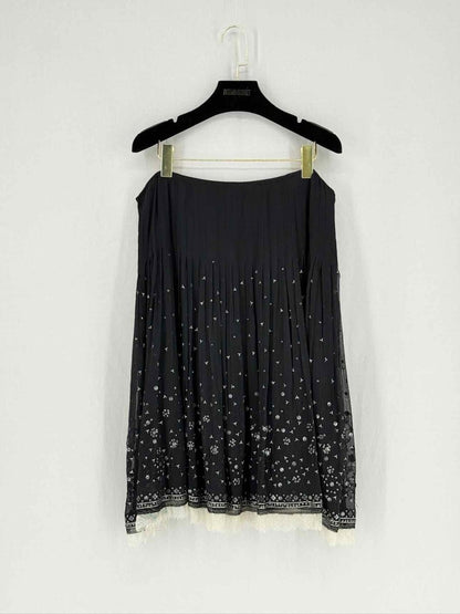 Pre - loved ELIE TAHARI Black Size XLarge Knee Length Skirt at Reems Closet