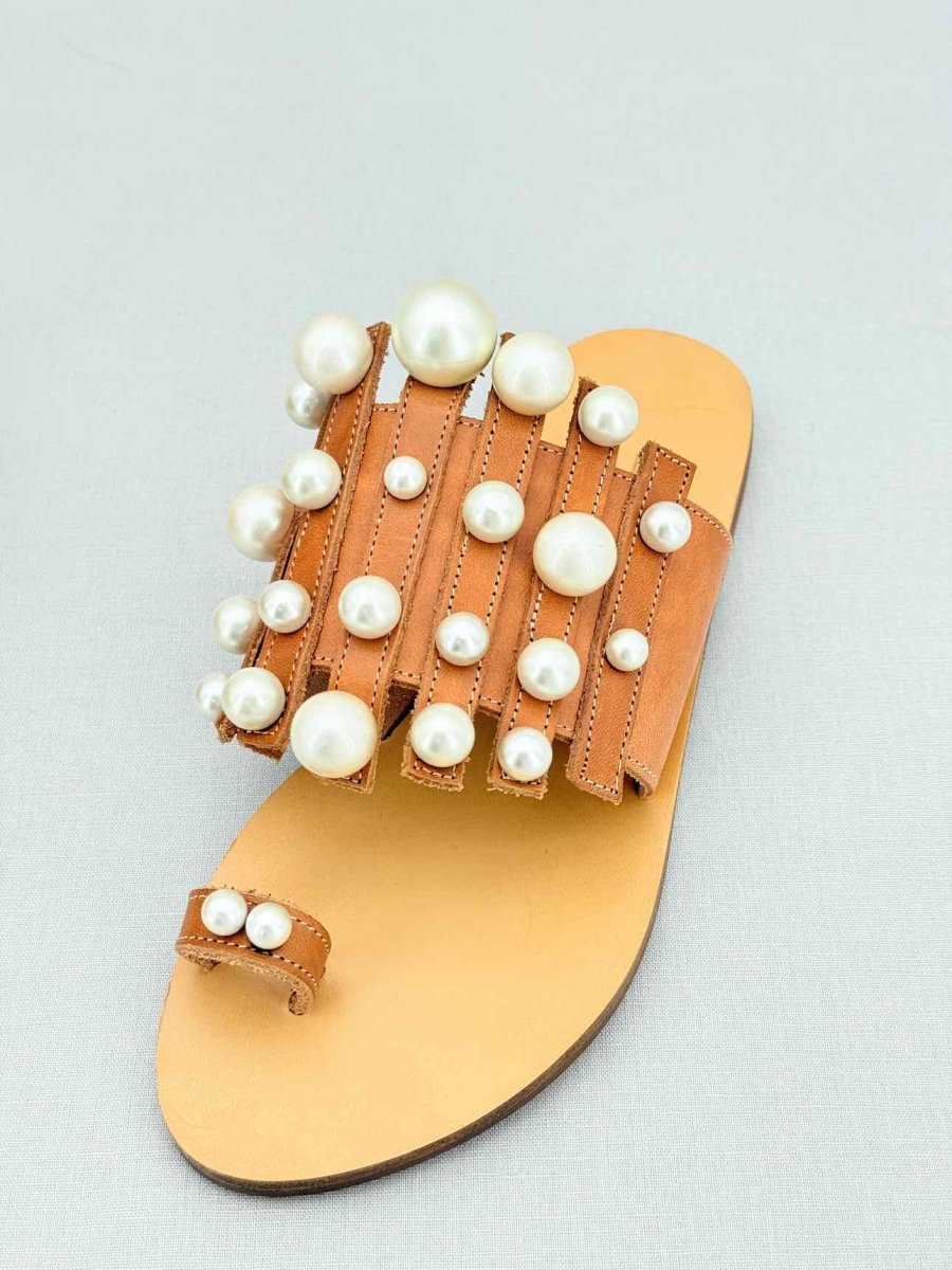 Pre - loved ELINA LINARDAKI Beige Size EU 37 Flats at Reems Closet