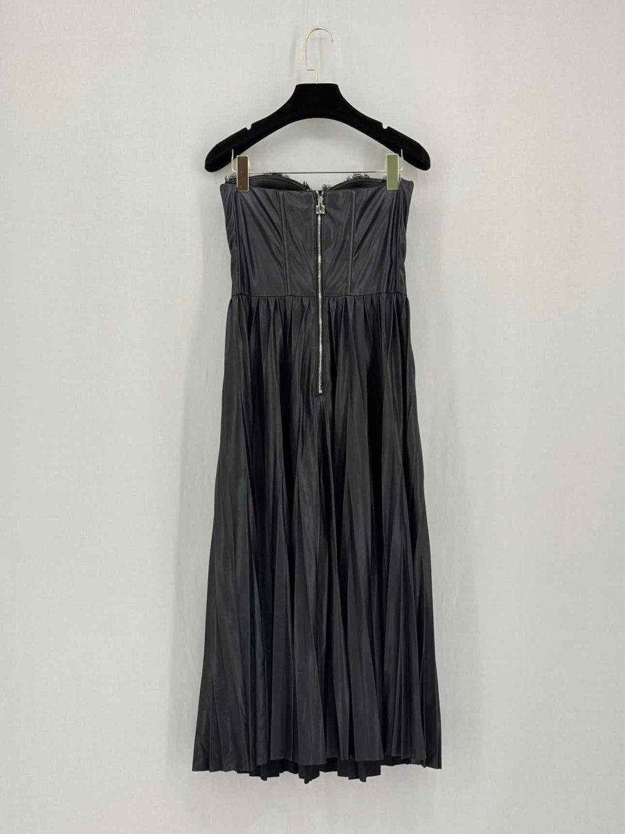 Pre-loved ELISABETTA FRANCHI Black Size US 8 Midi Dress at Reems Closet