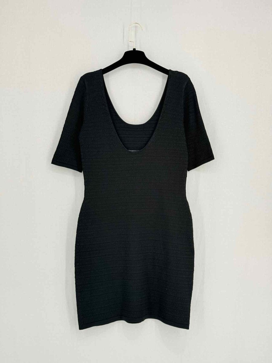 Pre - loved ELIZABETH & JAMES Black Size Large Short Dress at Reems Closet