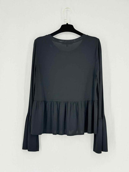 Pre - loved ELIZABETH & JAMES Longsleeved Black Size XSmall Top at Reems Closet