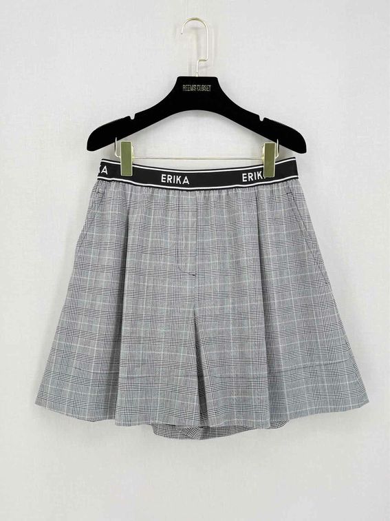 Pre-loved ERIKA CAVALLINI White & Black Plaid Size US 8 Shorts at Reems Closet