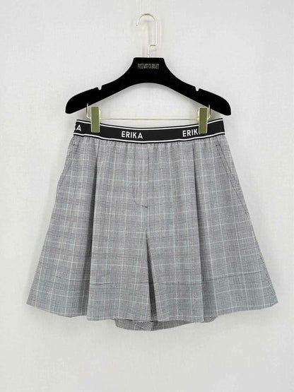 Pre-loved ERIKA CAVALLINI White & Black Plaid Size US 8 Shorts at Reems Closet