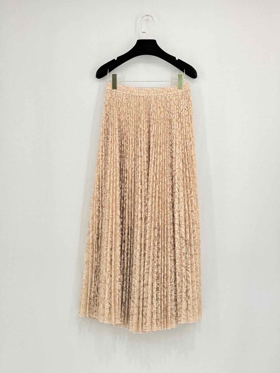 Pre - loved ERMANNO SCERVINO Beige Lace Size Medium Outfit Set at Reems Closet