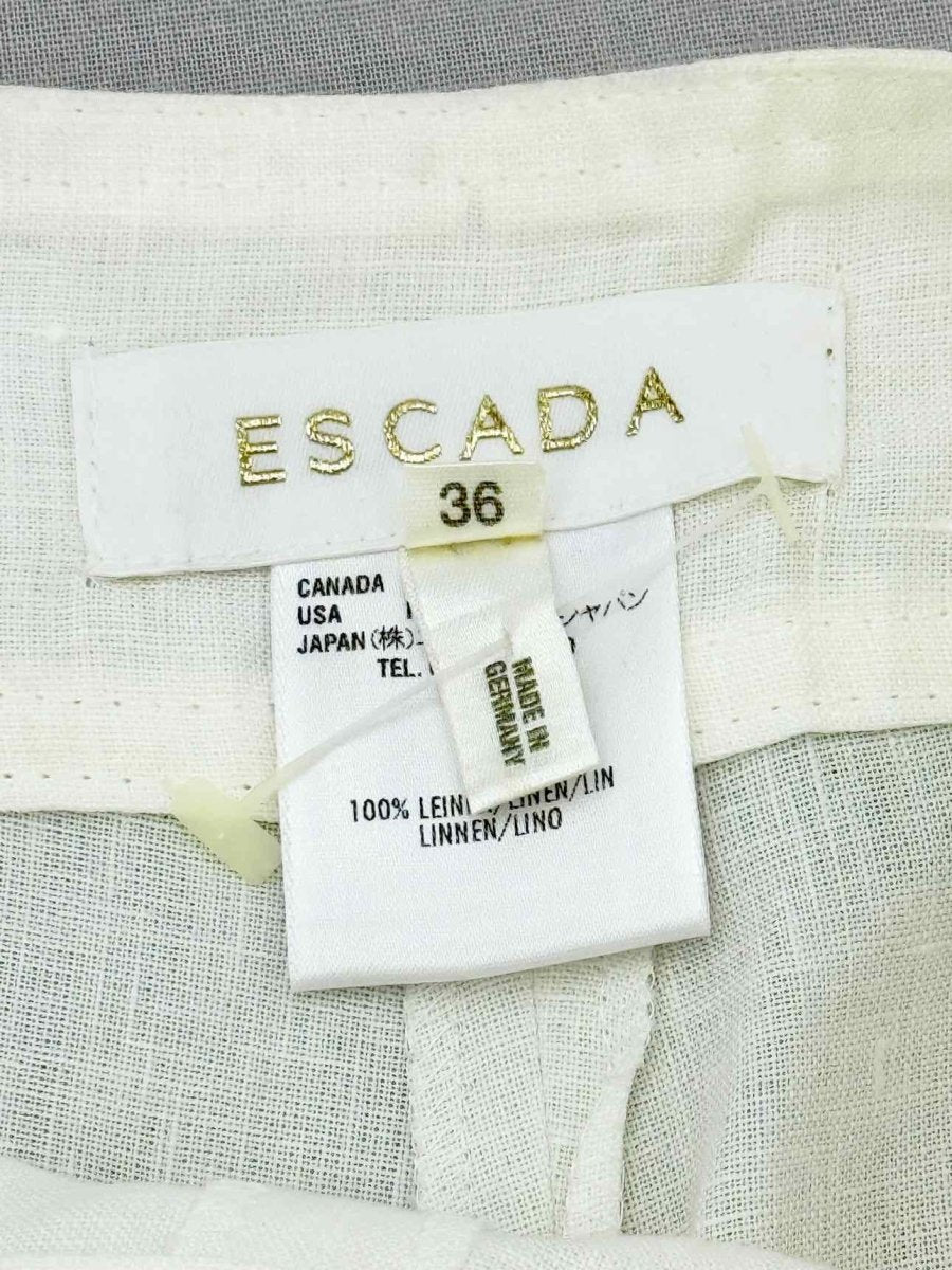 Pre - loved ESCADA White Size 24 Pants at Reems Closet