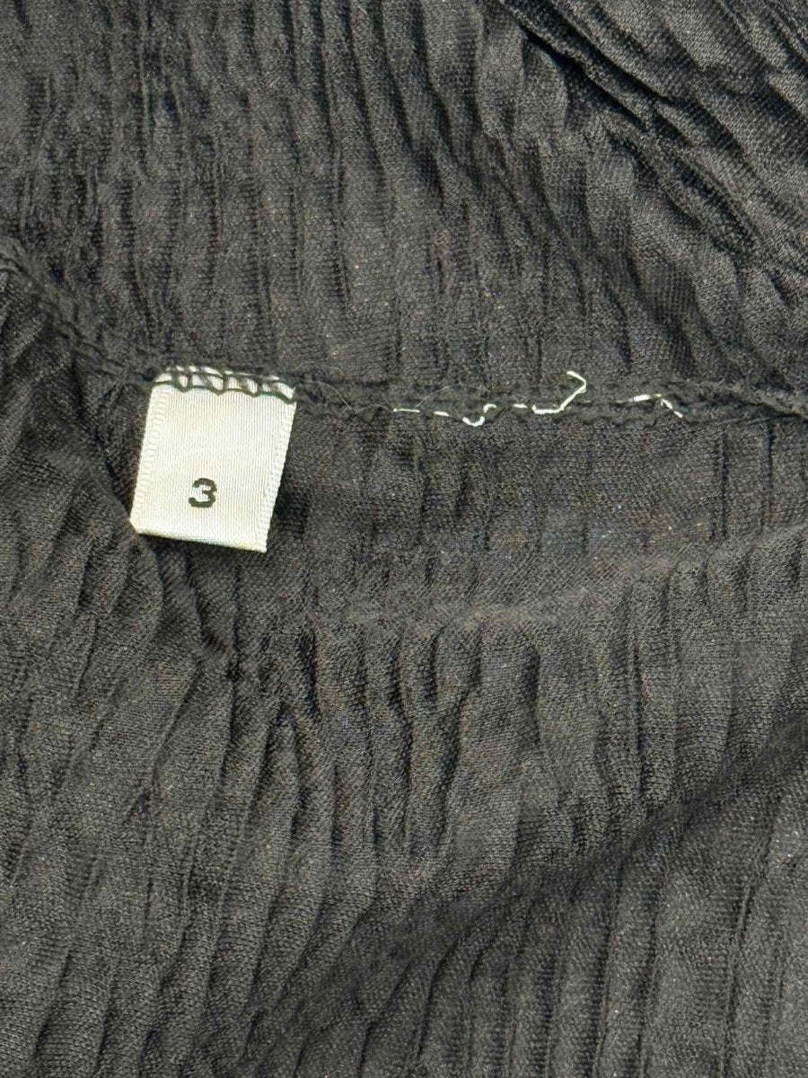 Pre-loved ESSENTIEL ANTWERP Gold & Black Size Large Top at Reems Closet