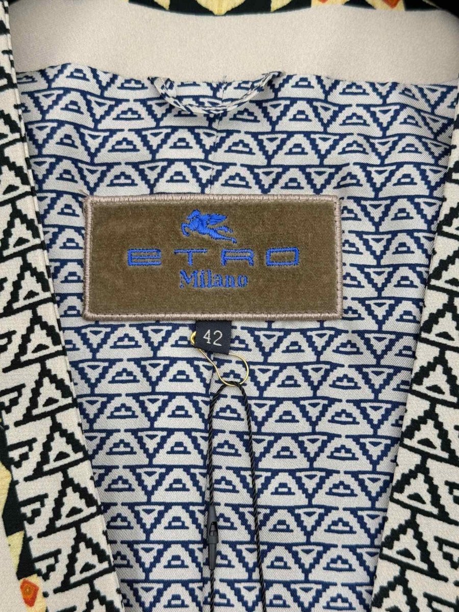 Pre-loved ETRO Blue Multicolor Size US 6 Blazer at Reems Closet