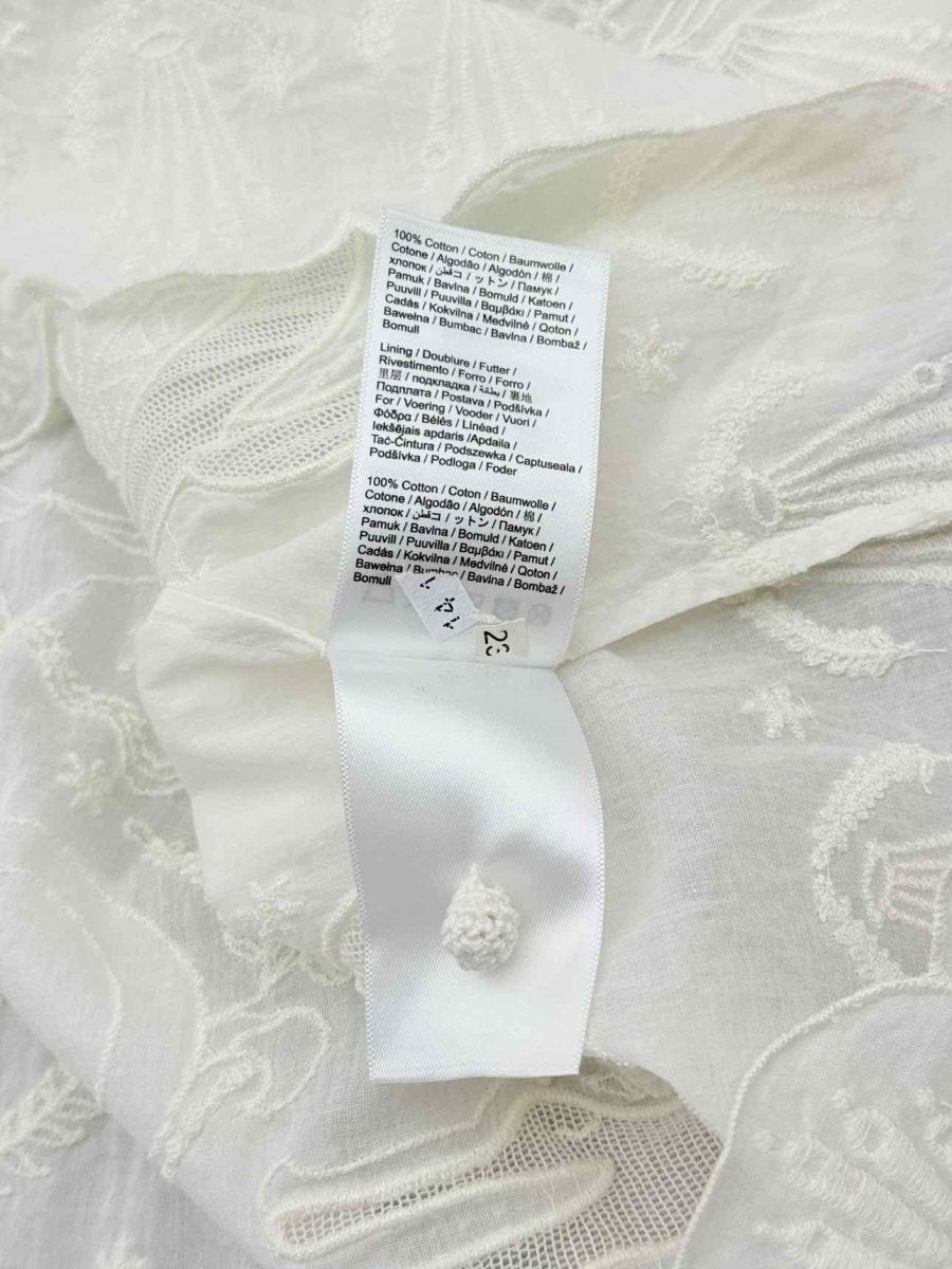 Pre - loved FARM RIO White Floral Size Large Shirt at Reems Closet