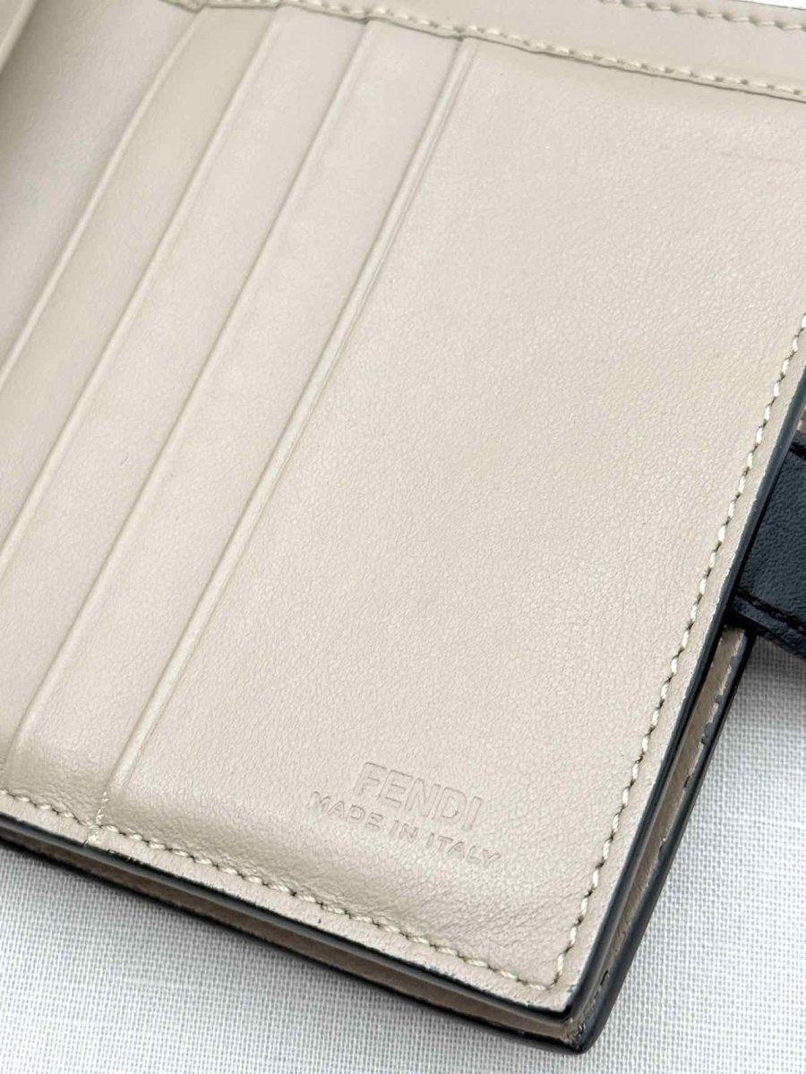 Pre-loved FENDI Black Compact Wallet at Reems Closet