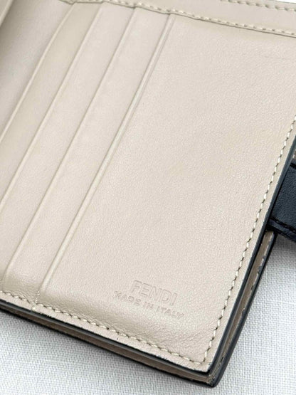 Pre-loved FENDI Black Compact Wallet at Reems Closet