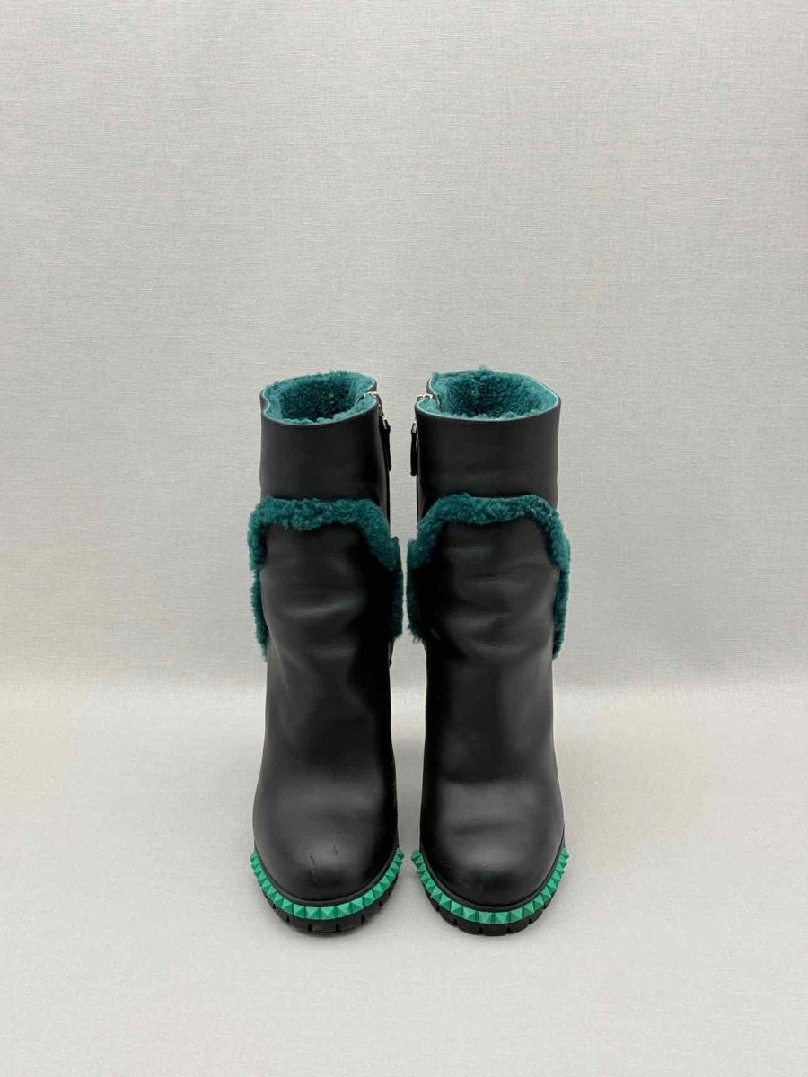 Pre-loved FENDI Black & Green Size EU 40 Ankle Boots at Reems Closet