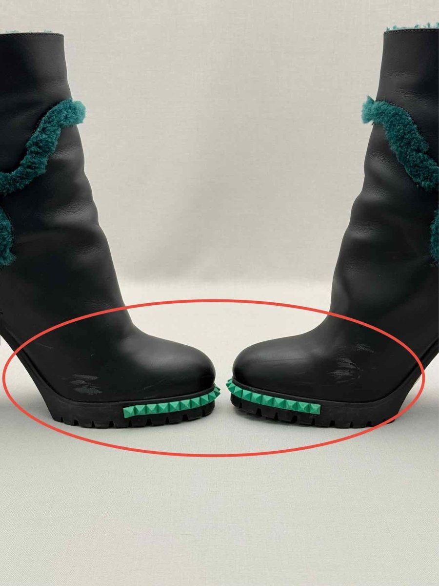 Pre-loved FENDI Black & Green Size EU 40 Ankle Boots at Reems Closet