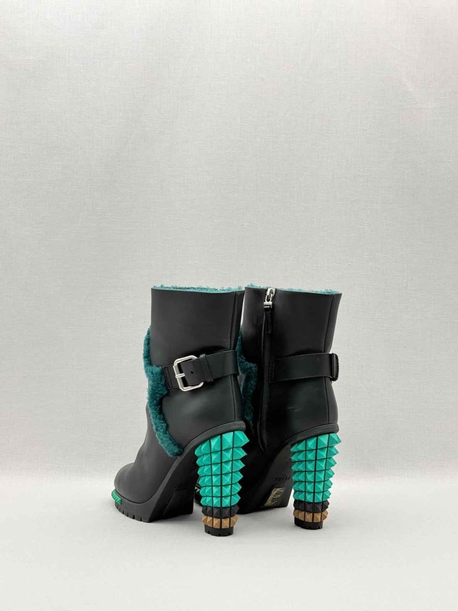 Pre-loved FENDI Black & Green Size EU 40 Ankle Boots at Reems Closet