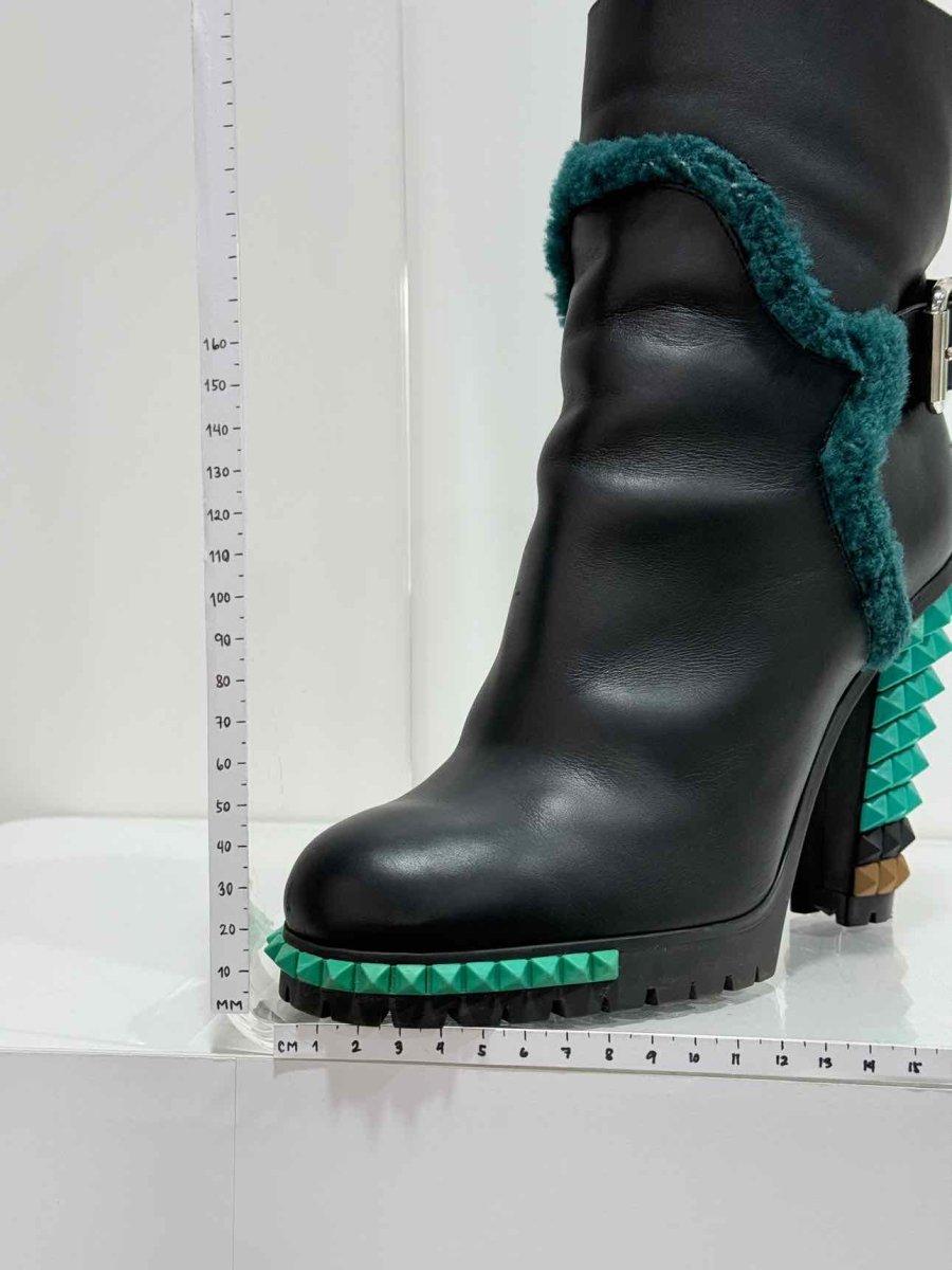 Pre-loved FENDI Black & Green Size EU 40 Ankle Boots at Reems Closet
