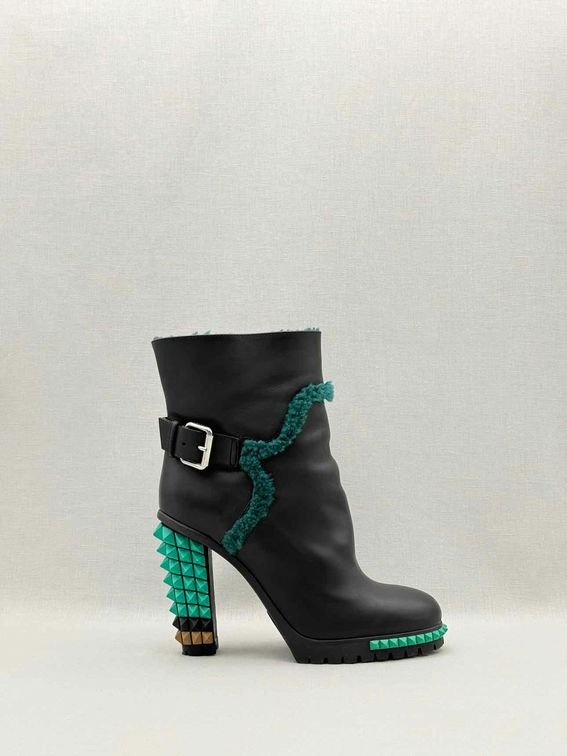 Pre-loved FENDI Black & Green Size EU 40 Ankle Boots at Reems Closet