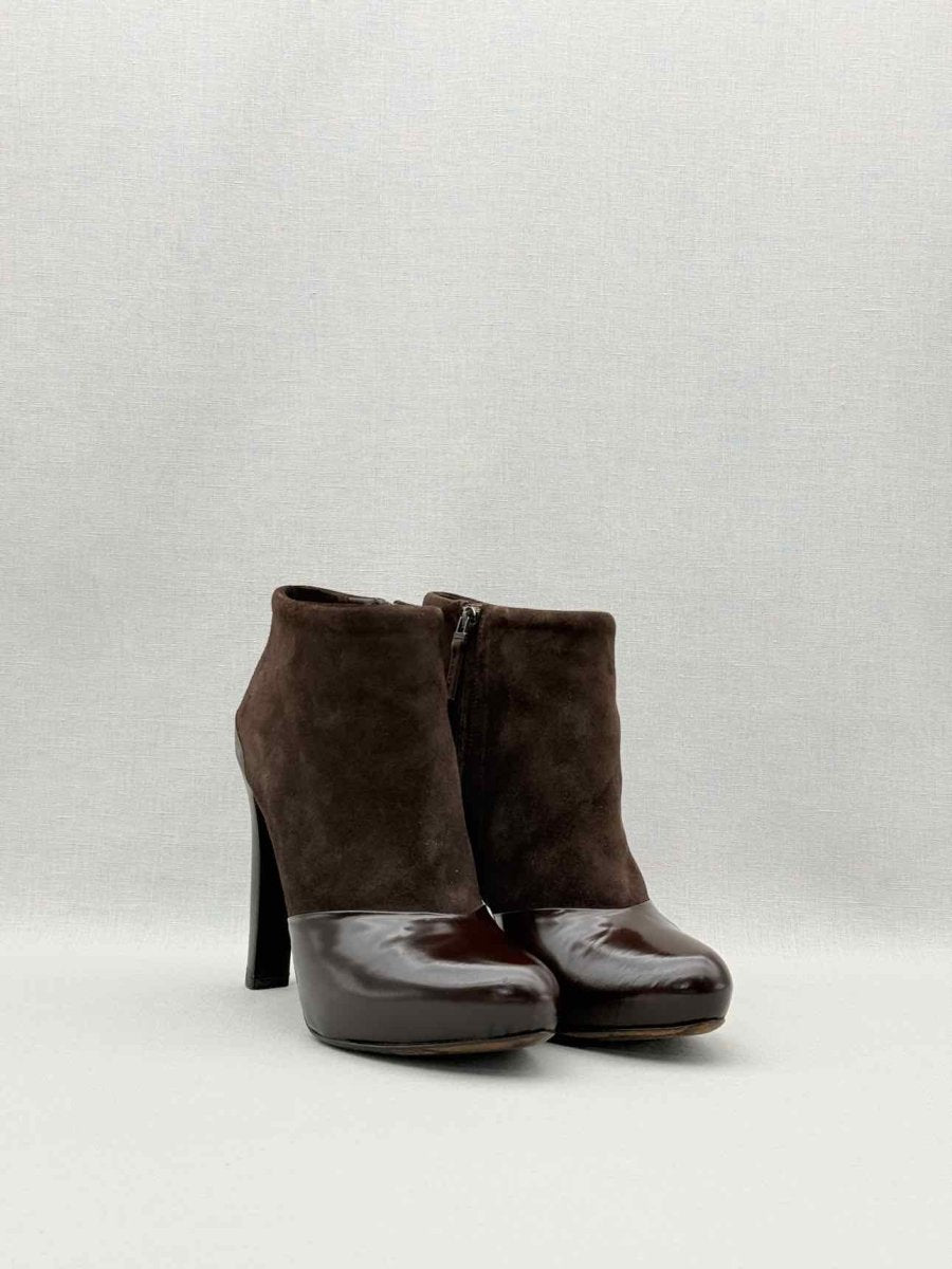 Pre-loved FENDI Brown Size EU 38 Ankle Boots at Reems Closet
