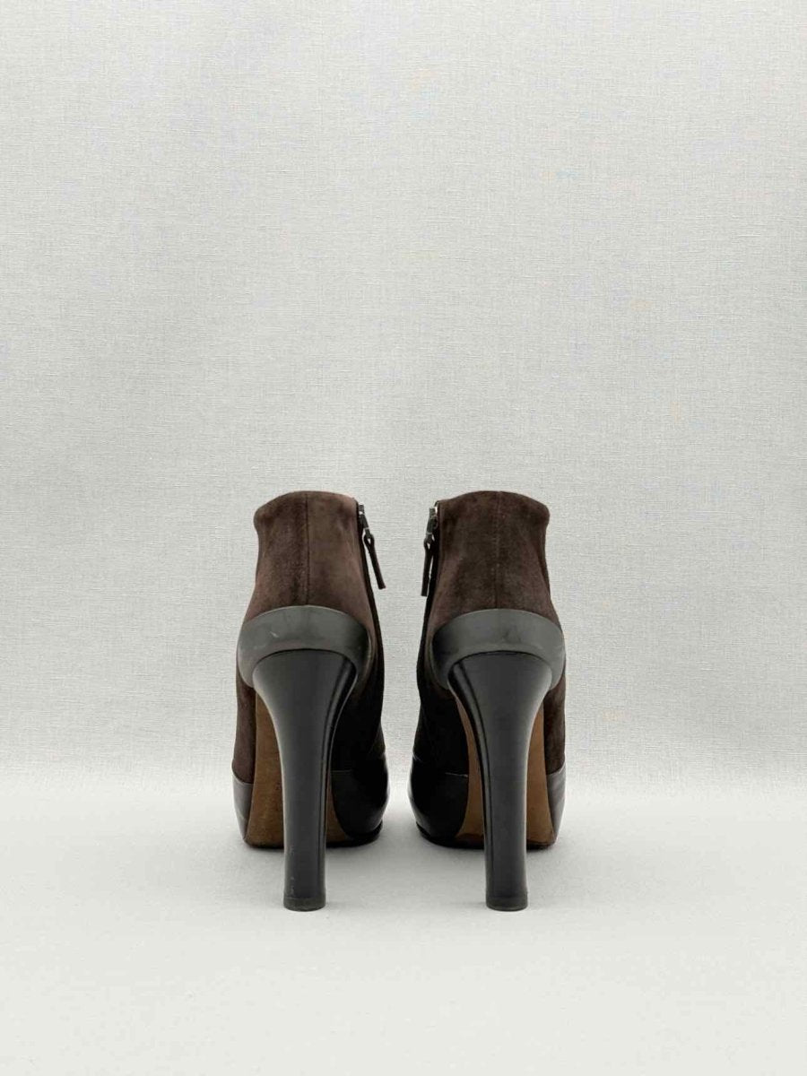 Pre-loved FENDI Brown Size EU 38 Ankle Boots at Reems Closet