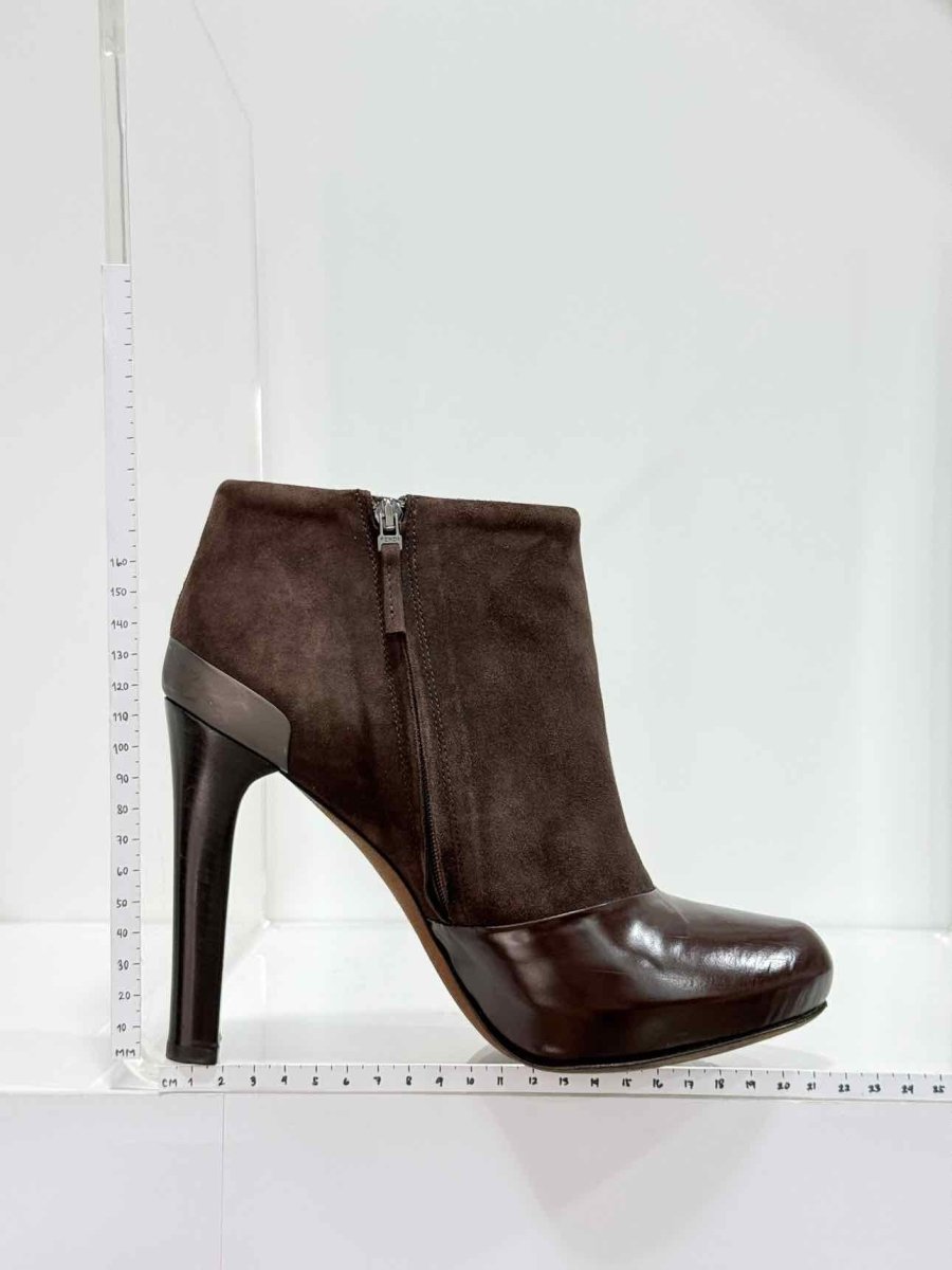 Pre-loved FENDI Brown Size EU 38 Ankle Boots at Reems Closet