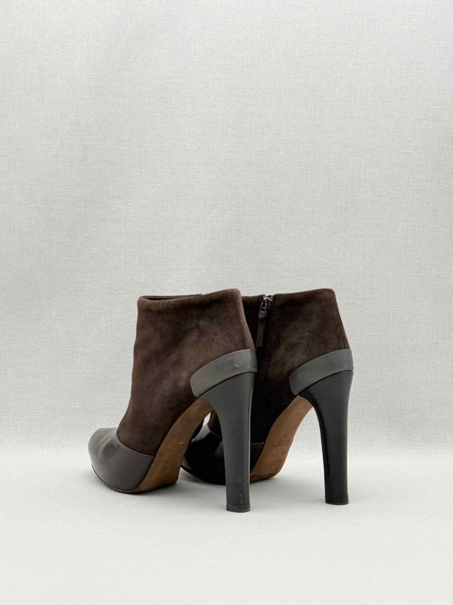 Pre-loved FENDI Brown Size EU 38 Ankle Boots at Reems Closet