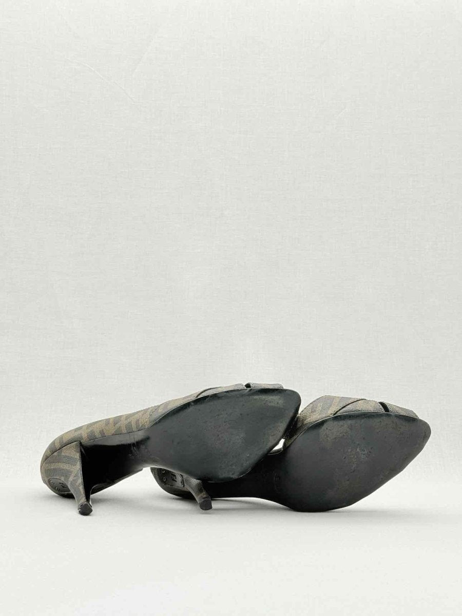 Pre - loved FENDI Brown Zucca Size EU 40 Pumps at Reems Closet