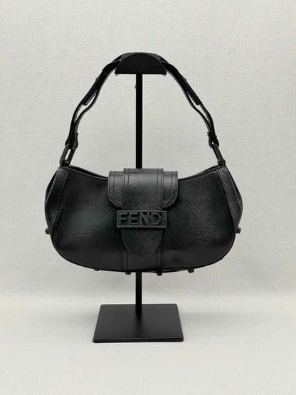 Pre-loved FENDI Vintage Black Shoulder Bag at Reems Closet